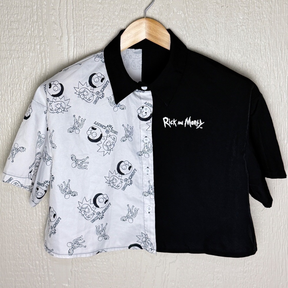 Romwe Rick and Morty Split Graphic Crop Button Up Shirt Black White Large